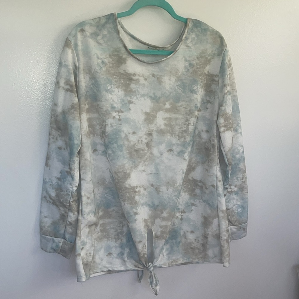 Womens top soft shirt plus size 1X soft long top shirt knot keyhole
